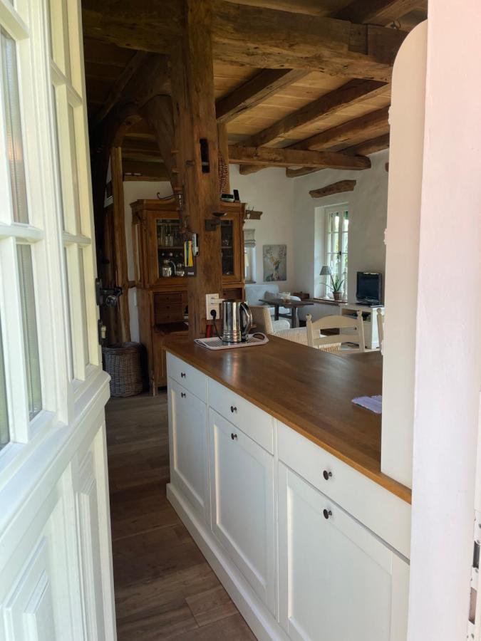 Gemuetliches Fachwerkhaus Am See Mit Kamin Warendorf Exterior foto